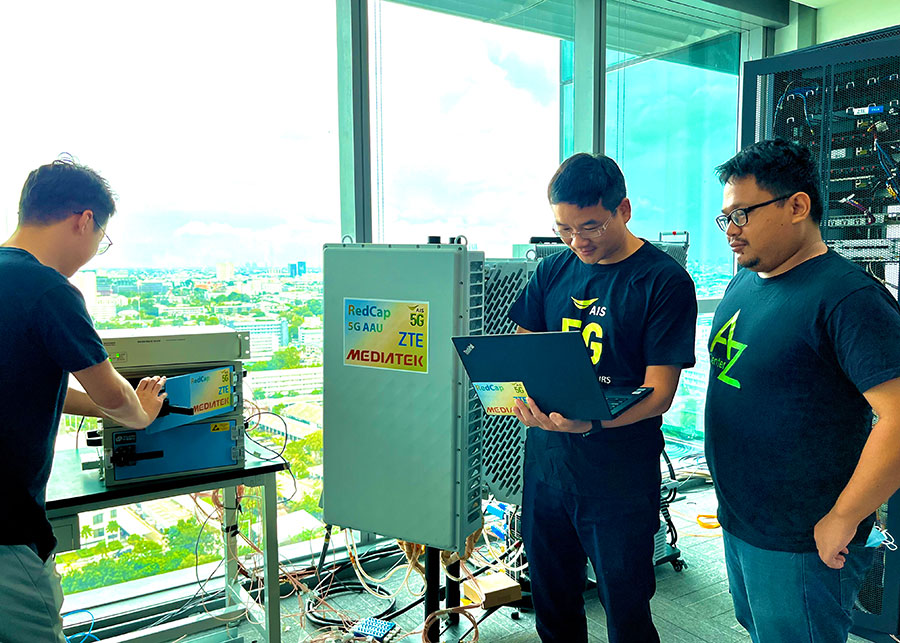 AIS – ZTE และ MediaTek ร่วมมือกันทดสอบเทคโนโลยีใหม่ 5G RedCap  บนคลื่นความถี่ 2.6GHz